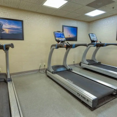 Отель Drury Inn & Suites Atlanta Morrow фитнесс-зал фото 3
