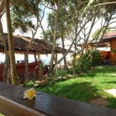 Отель Nik'S Garden Resort Ланта фото 2