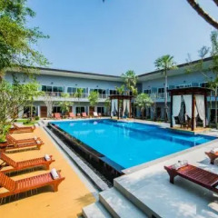 Отель Bora Bora Villa Phuket бассейн фото 3