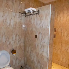 Hotel Aries Suites ванная