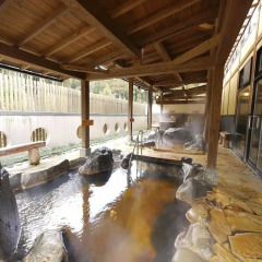 Отель Aso Resort Grandvrio Hotel Япония, Минамиогуни - отзывы, цены и фото номеров - забронировать отель Aso Resort Grandvrio Hotel онлайн бассейн фото 2