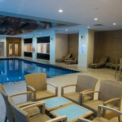 Отель Sheraton Baku Airport бассейн фото 3
