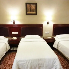 East Asia Hotel комната для гостей фото 5
