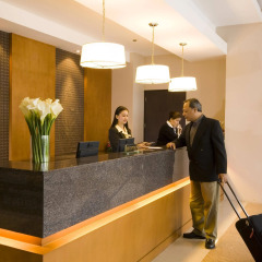 Отель Baguio Burnham Suites Филиппины, Багуйо - отзывы, цены и фото номеров - забронировать отель Baguio Burnham Suites онлайн интерьер отеля