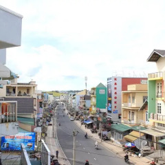 Отель Thien Hoang Guest House Вьетнам, Далат - отзывы, цены и фото номеров - забронировать отель Thien Hoang Guest House онлайн балкон