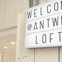 Отель Antwerp Loft городской автобус
