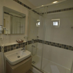 Sarnic Premier Hotel Турция, Стамбул - 4 отзыва об отеле, цены и фото номеров - забронировать отель Sarnic Premier Hotel онлайн ванная