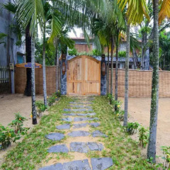 Отель Ocean Bungalow Homestay спортивное сооружение
