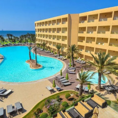 Отель Sentido Rosa Beach Монастир бассейн