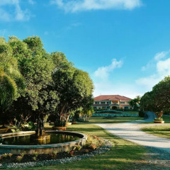 Отель The Peacock Garden Филиппины, Дауис - отзывы, цены и фото номеров - забронировать отель The Peacock Garden онлайн спортивное сооружение