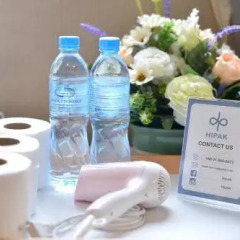 Отель Lost and Found Bed and Breakfast