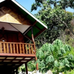 Отель Phi Phi Dusit Bungalow балкон