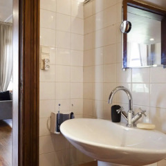 Отель Antwerp 2 Бельгия, Антверпен - отзывы, цены и фото номеров - забронировать отель Antwerp 2 онлайн ванная