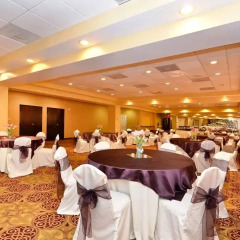 Отель Quality Inn & Suites New York Avenue