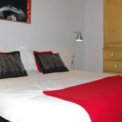Отель Aparthotel Typically Brussels Брюссель комната для гостей фото 3
