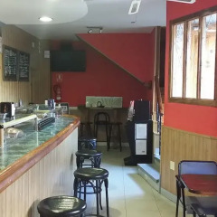 Отель Albergue Turistico La Torre гостиничный бар