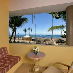Отель Iberostar Bavaro Suites - All Inclusive Доминикана, Пунта Кана - 1 отзыв об отеле, цены и фото номеров - забронировать отель Iberostar Bavaro Suites - All Inclusive онлайн балкон