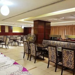 Отель Dolphin Hotel Apartments ОАЭ, Дубай - отзывы, цены и фото номеров - забронировать отель Dolphin Hotel Apartments онлайн питание фото 2