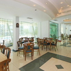 Hotel Arda питание