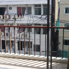 Отель Encore Seaside Residency Паттайя балкон