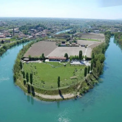 Отель Agriturismo La Penisola Италия, Лимена - отзывы, цены и фото номеров - забронировать отель Agriturismo La Penisola онлайн приотельная территория