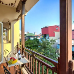 Quoc Hoa Premier Hotel балкон