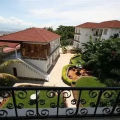 Отель Top Hill Residence Kiriri балкон