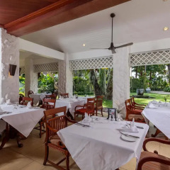 Отель Thavorn Beach Village Resort & Spa Phuket Таиланд, Пхукет - 4 отзыва об отеле, цены и фото номеров - забронировать отель Thavorn Beach Village Resort & Spa Phuket онлайн питание фото 3