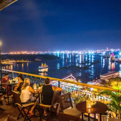 Hotel Majestic Saigon городской автобус