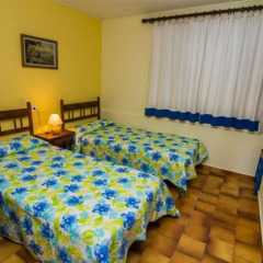 Отель Almadraba Platja 3000 Apts Курорт Росес комната для гостей фото 2