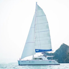 Отель Discover Catamaran Phuket - LAGOON440