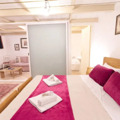 Отель Monti Colosseum Accommodation комната для гостей фото 4