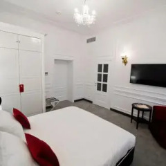 Гостиница Boutique hotel Romanoff в Краснодаре отзывы, цены и фото номеров - забронировать гостиницу Boutique hotel Romanoff онлайн Краснодар удобства в номере