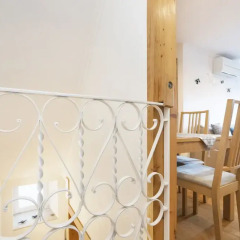 Отель Feels Like Home - Alfama Duplex комната для гостей