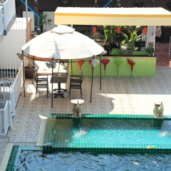 Отель Central Pattaya Garden Resort бассейн фото 3