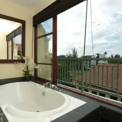 Апартаменты Baan Puri Apartments ванная
