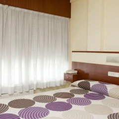 Отель Hostal Roma Испания, Ла-Корунья - отзывы, цены и фото номеров - забронировать отель Hostal Roma онлайн комната для гостей фото 3