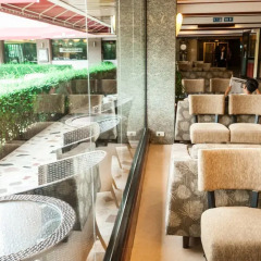 Отель Tara Garden Hotel Таиланд, Бангкок - 1 отзыв об отеле, цены и фото номеров - забронировать отель Tara Garden Hotel онлайн бассейн фото 2