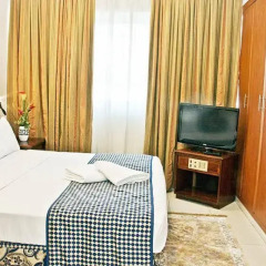 Ramee Guestline 2 Hotel Apartments комната для гостей