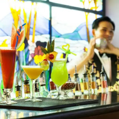 Hotel Majestic Saigon бассейн