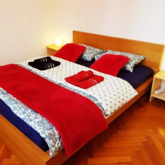 Апартаменты Moscow Good Apartments сейф в номере
