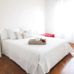 Отель Alessia's Flat - Tortona Милан спа