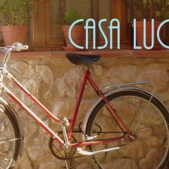 Отель Casa Lucía Бесалу спортивное сооружение