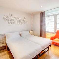 Generator Hotel Barcelona комната для гостей