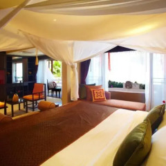 Отель Room Club The Bed Suite комната для гостей фото 3