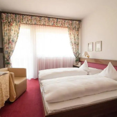 Отель Braunsbergerhof Италия, Лана - отзывы, цены и фото номеров - забронировать отель Braunsbergerhof онлайн комната для гостей фото 4