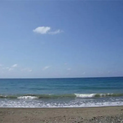 Отель By The Sea Vacation Home And Villa пляж