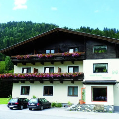 Lori Berd Resort Hotel парковка