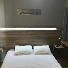 Sahlan Otel by Esila Турция, Усак - отзывы, цены и фото номеров - забронировать отель Sahlan Otel by Esila онлайн комната для гостей фото 5