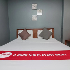 Отель Nida Rooms Charoenrat Bangklo Boulevard At Howard Square Бангкок городской автобус